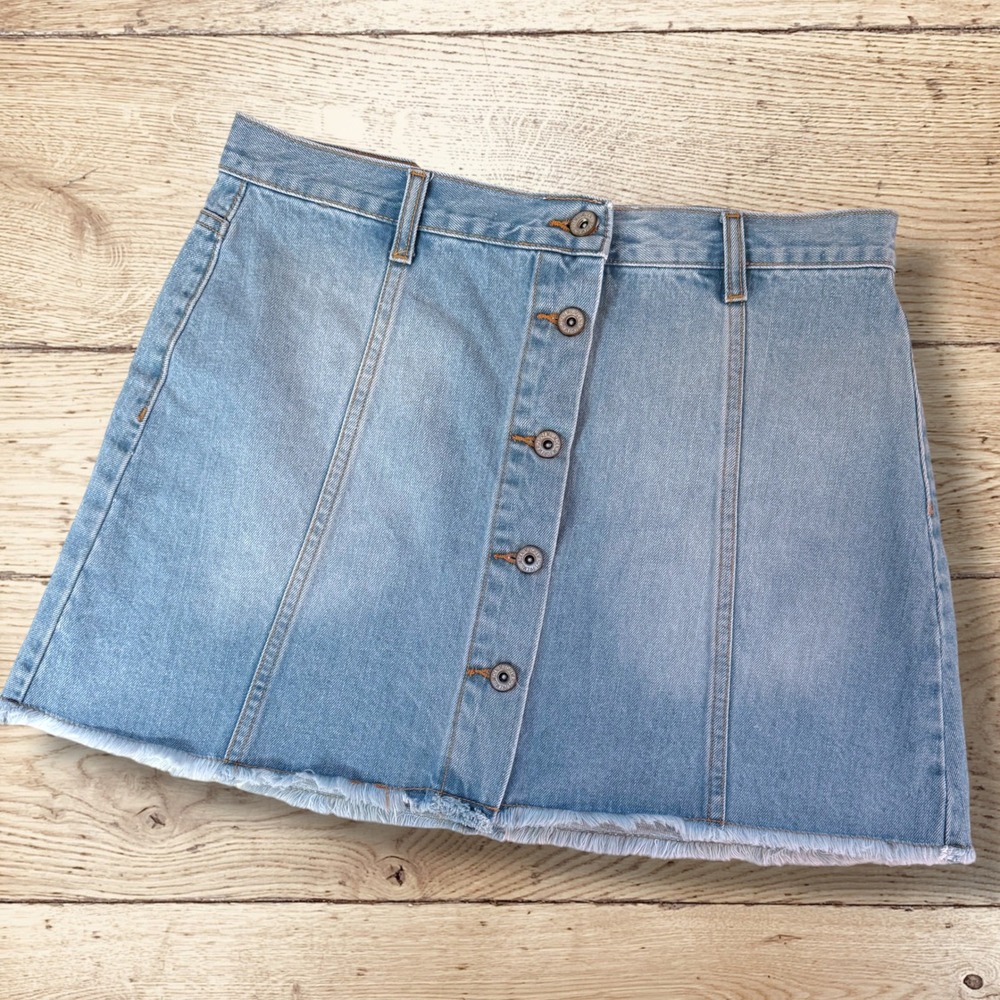 FOREVER 21 Womens‎ Button Front Frayed Hem Mini Denim Jean Skirt Size 31 Blue
